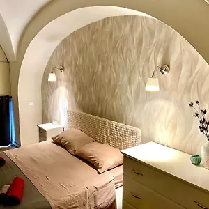 Dream - Lovely Space In The Heart Of , Aeroporto di Catania Fontana Rossa Italia